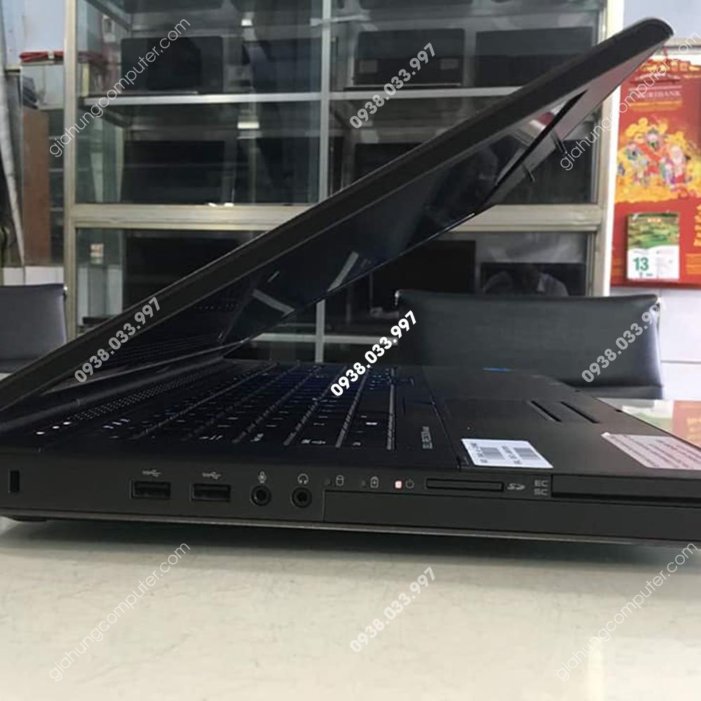 Laptop cũ Dell Precision M6800 Core i7 4810MQ RAM 16GB SSD 256GB K3100 HDD 1.000Gb 17.3''- GH339