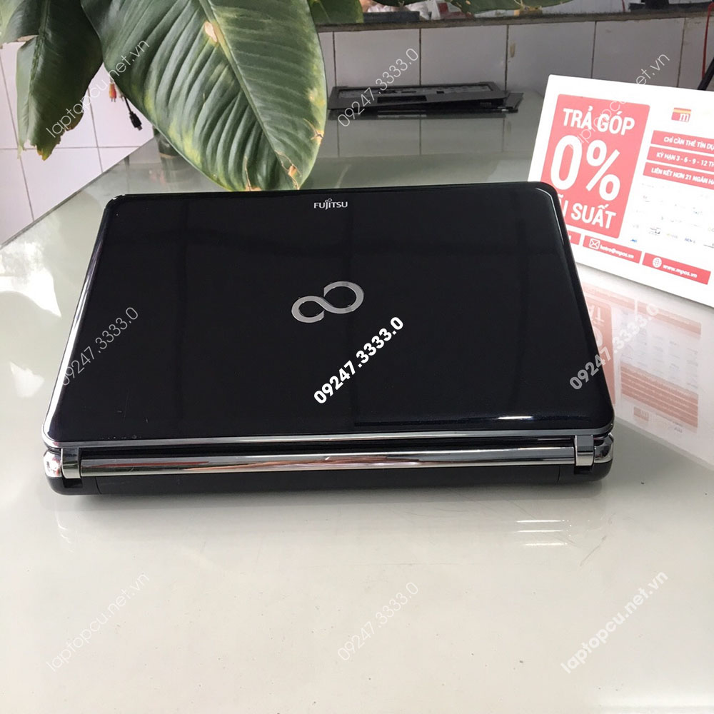 Laptop Fujitsu cũ Core i7 2620M RAM 4GB SSD 128GB MÀN HÌNH 14"