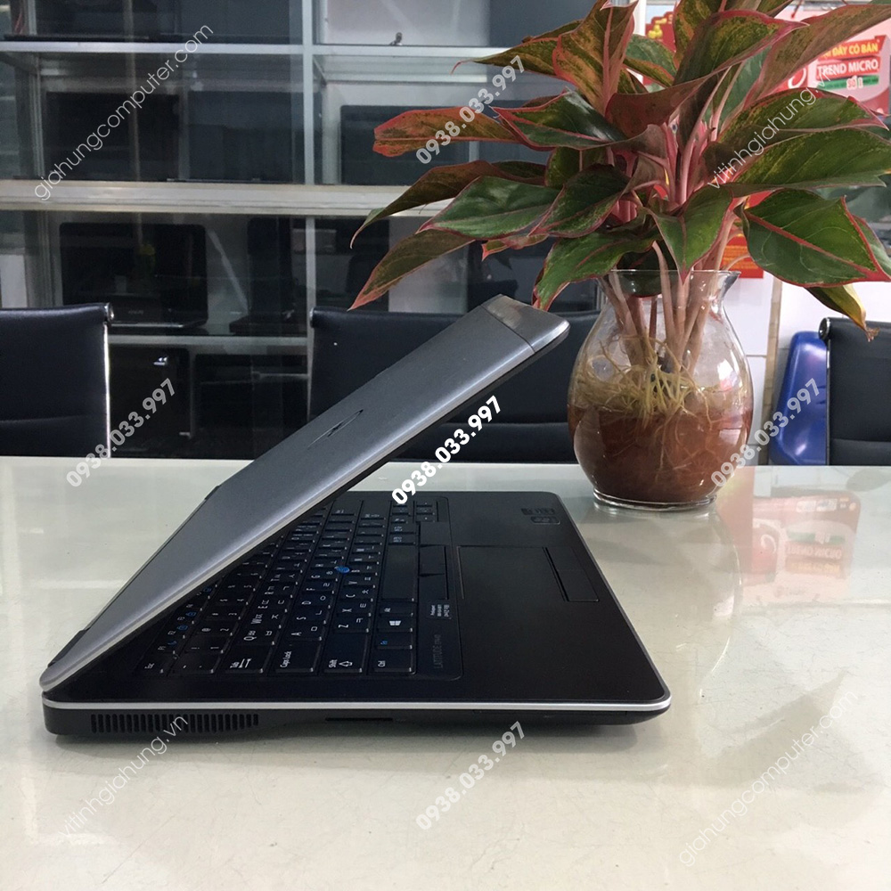 Laptop cũ Dell 7440 i5-4300 ram 8Gb SSD 256Gb Màn Hình Full HD 14inch - GH346